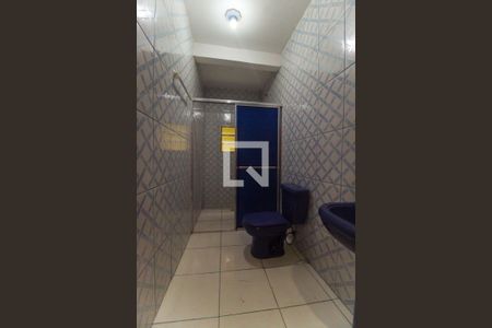 Banheiro de casa para alugar com 1 quarto, 137m² em Parque Santa Rita, São Paulo