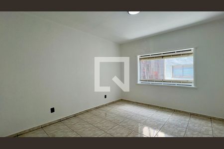 Quarto 2 de apartamento para alugar com 2 quartos, 120m² em Pinheiros, São Paulo