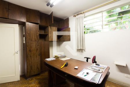 Escritório de casa para alugar com 4 quartos, 280m² em Planalto Paulista, São Paulo