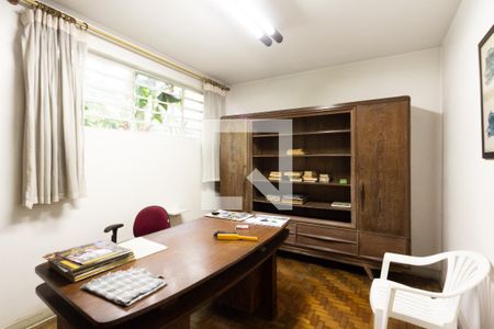 Escritório de casa para alugar com 4 quartos, 280m² em Planalto Paulista, São Paulo