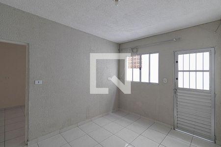 Sala de casa para alugar com 2 quartos, 80m² em Limoeiro, São Paulo