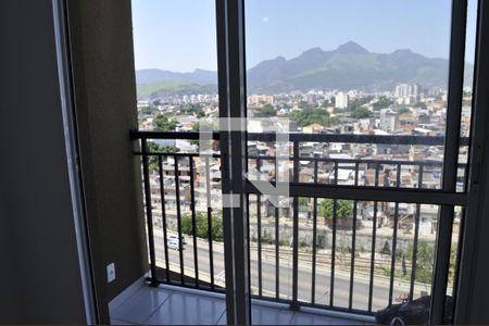 Sacada de apartamento à venda com 2 quartos, 47m² em Del Castilho, Rio de Janeiro