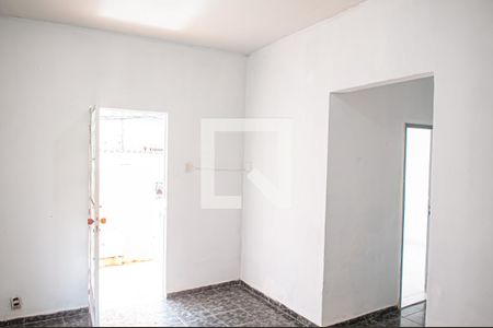 Sala de casa para alugar com 2 quartos, 70m² em Taquara, Rio de Janeiro