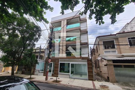 Apartamento à venda com 76m², 3 quartos e 1 vaga Apartamento à venda com 76m², 3 quartos e 1 vagaFachada