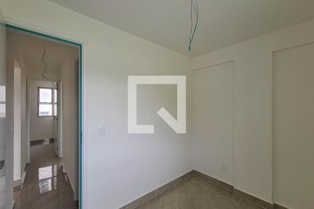 Apartamento à venda com 76m², 3 quartos e 1 vaga Apartamento à venda com 76m², 3 quartos e 1 vagaQuarto 2