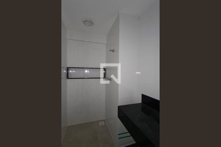 Apartamento à venda com 76m², 3 quartos e 1 vaga Apartamento à venda com 76m², 3 quartos e 1 vagaBanheiro da Suíte