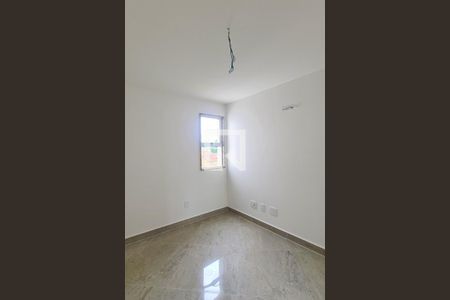 Apartamento à venda com 76m², 3 quartos e 1 vaga Apartamento à venda com 76m², 3 quartos e 1 vagaQuarto 3