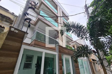Apartamento à venda com 76m², 3 quartos e 1 vaga Apartamento à venda com 76m², 3 quartos e 1 vagaFachada
