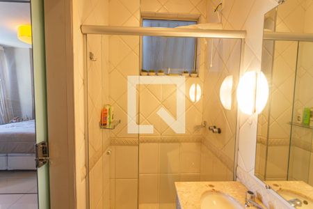 Banheiro da Suíte de apartamento à venda com 4 quartos, 140m² em Silveira, Belo Horizonte