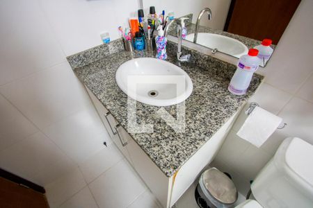 Apartamento à venda com 89m², 3 quartos e 2 vagasBanheiro do quarto 1