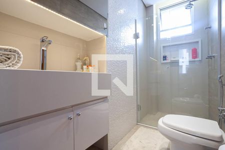 Apartamento à venda com 228m², 4 quartos e 2 vagasBanheiro social 1 