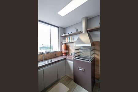 Apartamento à venda com 228m², 4 quartos e 2 vagasCobertura