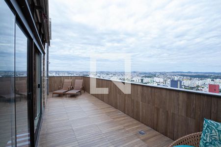 Apartamento à venda com 228m², 4 quartos e 2 vagasCobertura