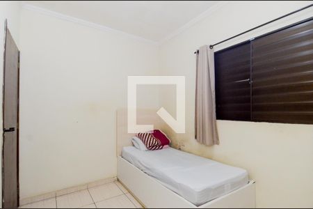 Quarto 1 de casa para alugar com 3 quartos, 160m² em Jardim Jovaia, Guarulhos