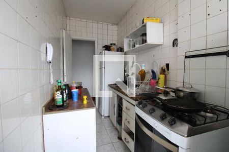 Apartamento para alugar com 98m², 2 quartos e 2 vagasCozinha