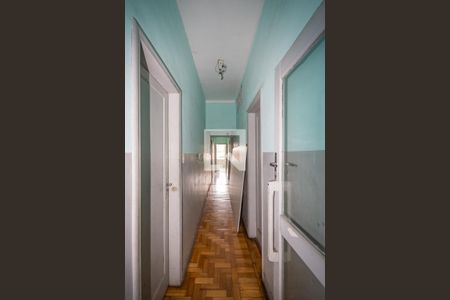 Casa à venda com 400m², 12 quartos e sem vagaCorredor