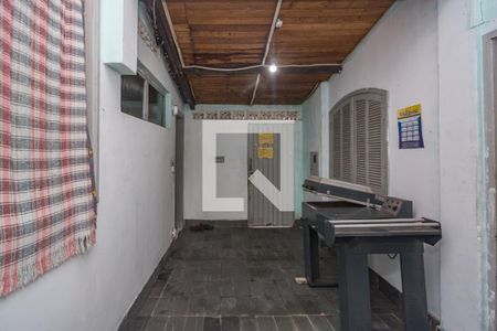 Casa à venda com 400m², 12 quartos e sem vagaEntrada