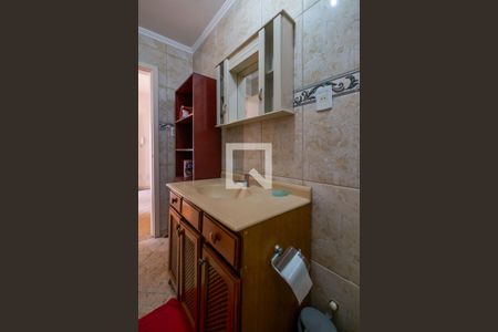 Banheiro de apartamento para alugar com 1 quarto, 60m² em Jardim Botânico, Porto Alegre