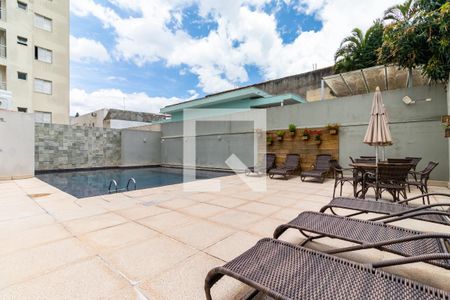 Apartamento à venda com 55m², 2 quartos e 2 vagas Apartamento à venda com 55m², 2 quartos e 2 vagasÁrea comum - Piscina