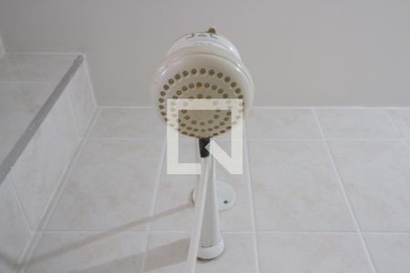 Apartamento à venda com 102m², 2 quartos e 1 vagaChuveiro