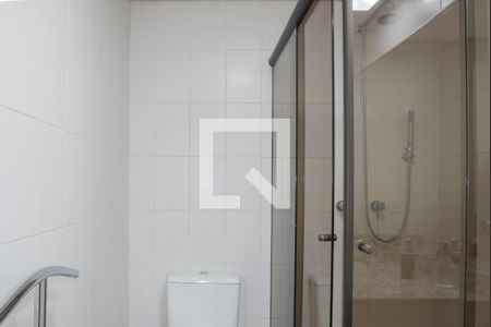 Apartamento à venda com 66m², 1 quarto e 2 vagasBanheiro da Suíte