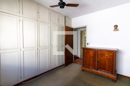 Casa à venda com 401m², 5 quartos e 8 vagasQuarto 3