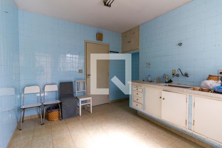 Casa à venda com 401m², 5 quartos e 8 vagasCozinha