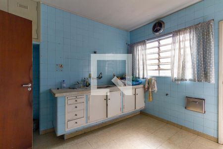 Casa à venda com 401m², 5 quartos e 8 vagasCozinha