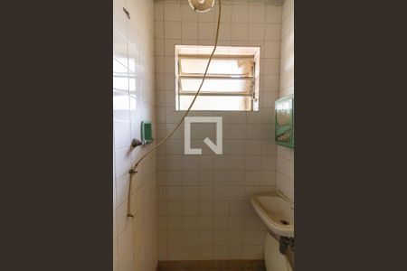 Casa à venda com 401m², 5 quartos e 8 vagasBanheiro de serviço