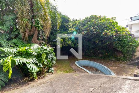 Casa à venda com 401m², 5 quartos e 8 vagasPiscina