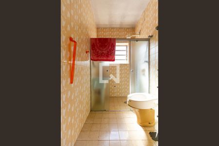 Casa à venda com 401m², 5 quartos e 8 vagasBanheiro da Suíte 1