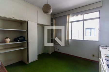 Casa à venda com 401m², 5 quartos e 8 vagasQuarto 4