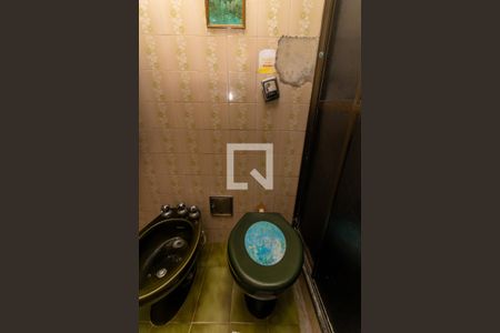 Apartamento para alugar com 62m², 2 quartos e 1 vaga Apartamento para alugar com 62m², 2 quartos e 1 vagaBanheiro Social - Descarga Embutida