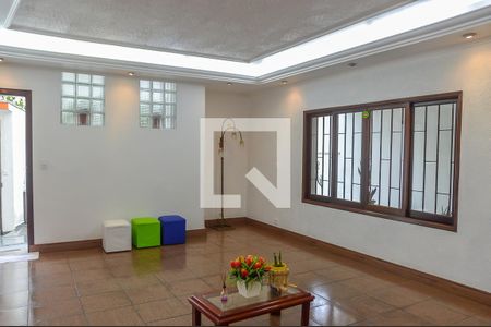 Sala de casa para alugar com 3 quartos, 340m² em Jardim Olavo Bilac, São Bernardo do Campo