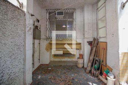 Casa à venda com 300m², 5 quartos e 2 vagasEntrada