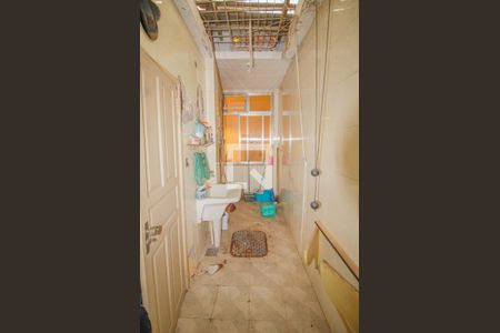 Casa à venda com 300m², 5 quartos e 2 vagasArea de Serviço