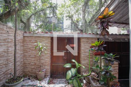 Casa à venda com 300m², 5 quartos e 2 vagasEntrada