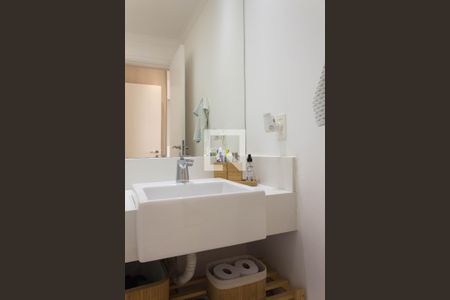 Apartamento à venda com 85m², 2 quartos e 2 vagasBanheiro da Suíte 1