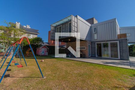 Casa à venda com 340m², 3 quartos e 3 vagasÁrea Externa