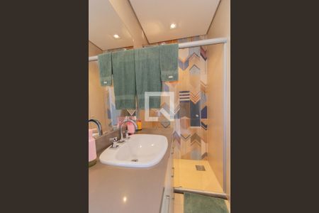 Casa à venda com 340m², 3 quartos e 3 vagasBanheiro Corredor