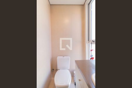 Casa à venda com 340m², 3 quartos e 3 vagasBanheiro Corredor