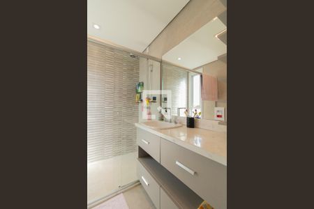 Casa à venda com 340m², 3 quartos e 3 vagasBanheiro da Suíte