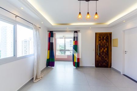 Apartamento para alugar com 3 quartos, 101m² em Moema, São Paulo