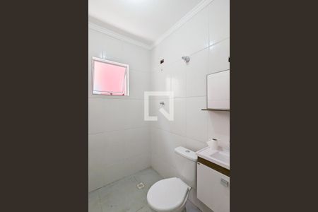 Casa à venda com 240m², 4 quartos e 2 vagasBanheiro 1