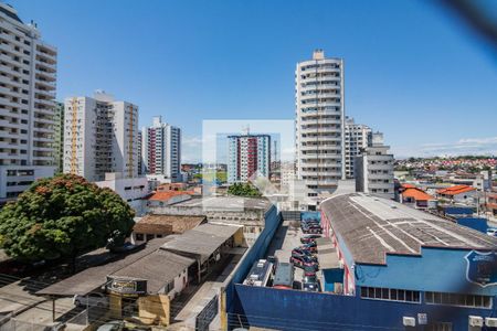 Apartamento para alugar com 79m², 2 quartos e 1 vaga Apartamento para alugar com 79m², 2 quartos e 1 vagaVista