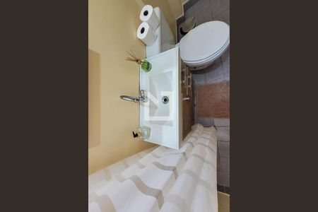 Studio para alugar com 45m², 1 quarto e sem vaga Studio para alugar com 45m², 1 quarto e sem vagaBanheiro