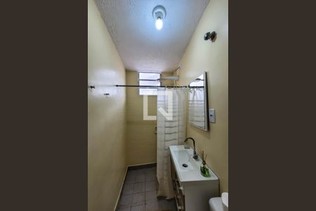 Studio para alugar com 45m², 1 quarto e sem vaga Studio para alugar com 45m², 1 quarto e sem vagaBanheiro