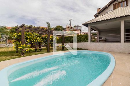Casa à venda com 296m², 4 quartos e 2 vagasPiscina