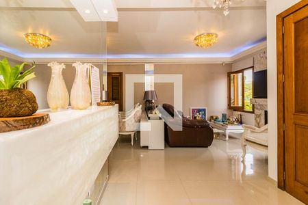 Hall de Entrada de casa à venda com 4 quartos, 296m² em Espírito Santo, Porto Alegre