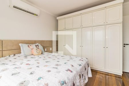 Casa à venda com 296m², 4 quartos e 2 vagasDormtiório 2